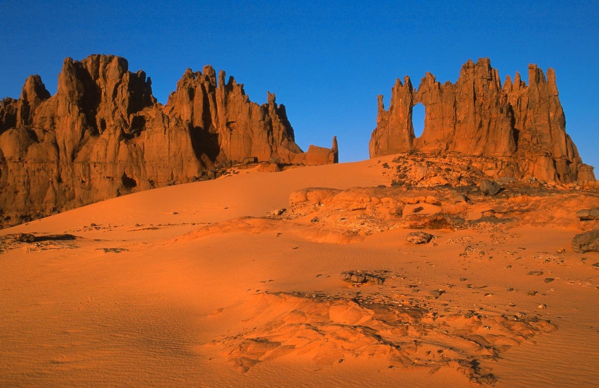 tamanrassert djanet tassili hoggar sahara desert